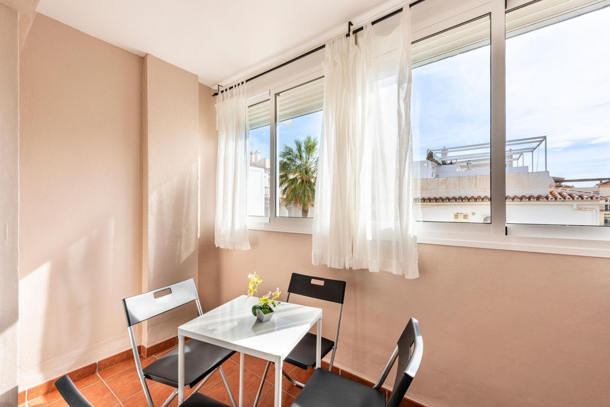 Nerja Centro, Playa Carabeo Apartment Bagian luar foto
